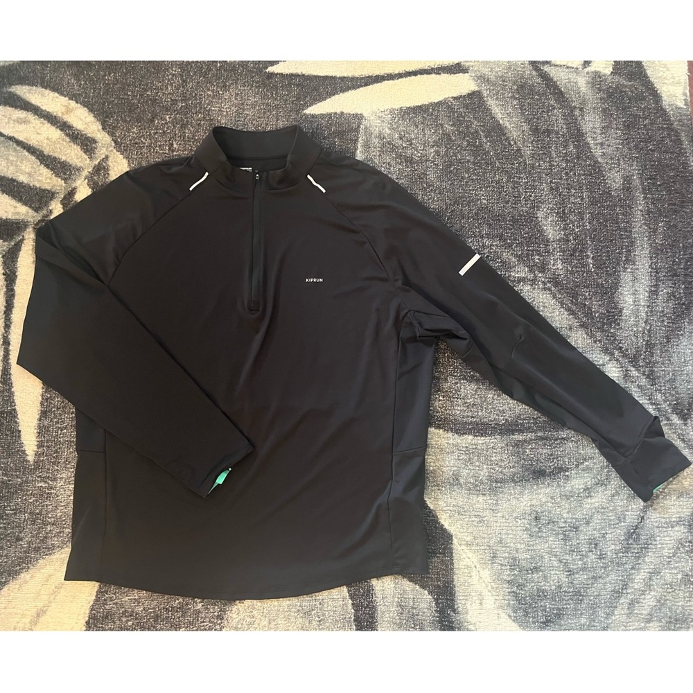 Decathlon Men's Black Performance half zip top